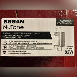 Broan NuTone Humidity-Sensing Wall Control